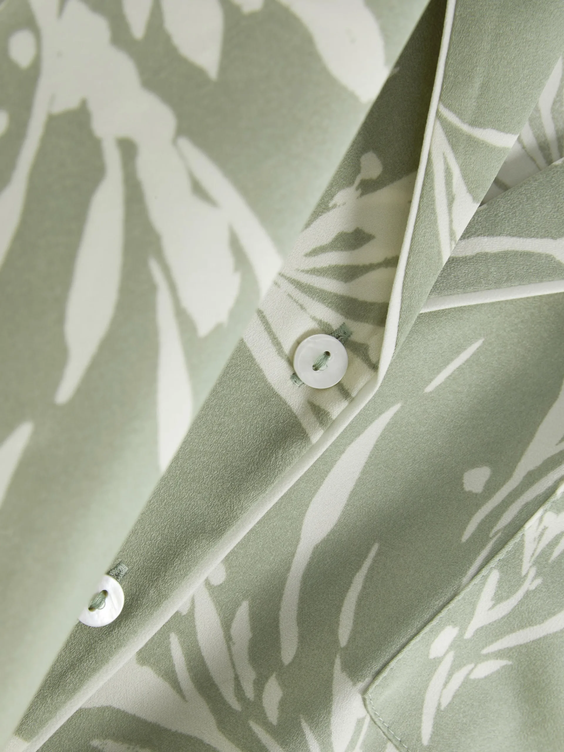 Femme Primark Hauts De Pyjama|Chemise De Nuit En Satin à Motif Feuilles