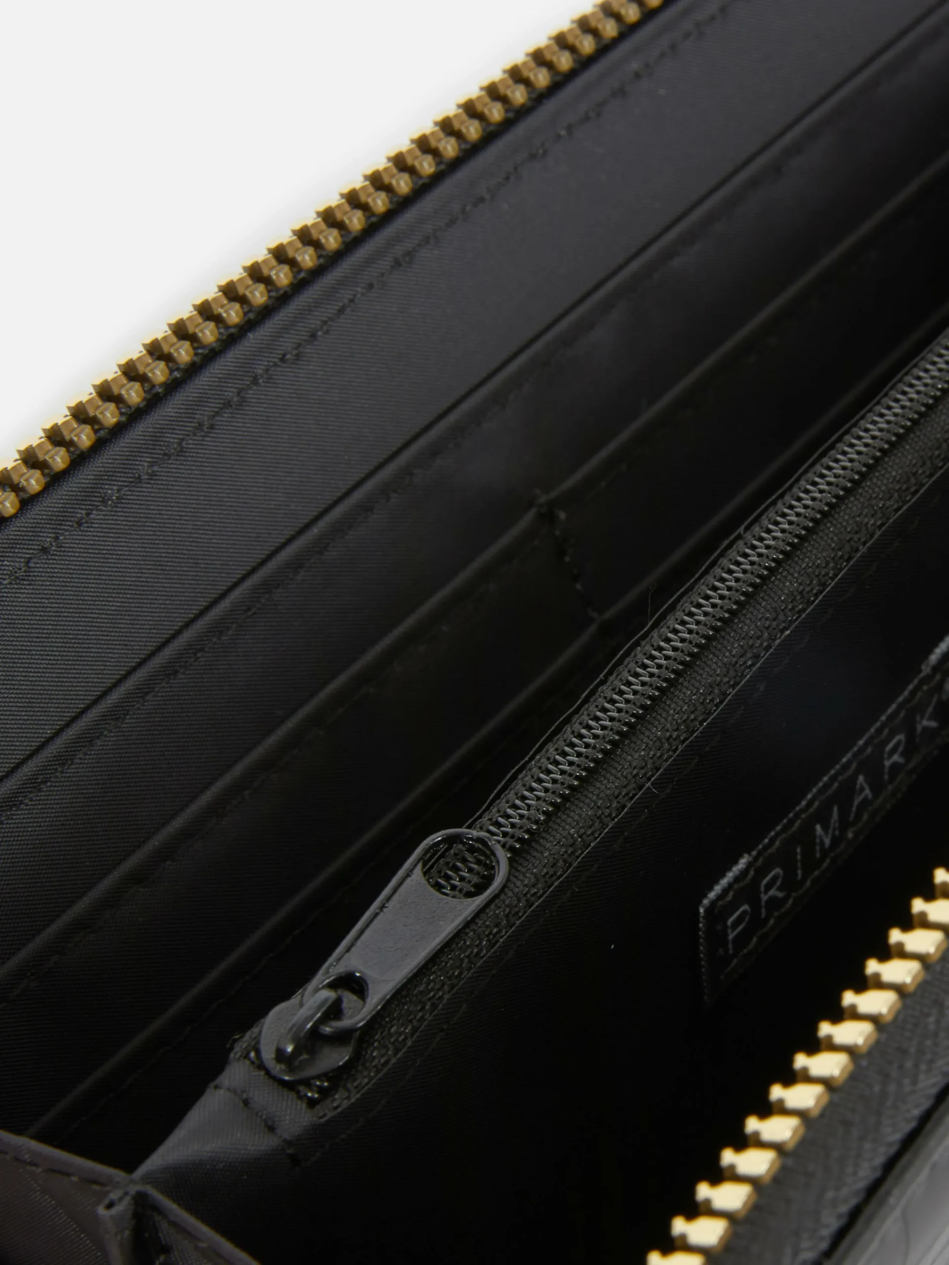 Femme Primark Sacs Et Porte-Monnaie|Porte-monnaie Zippé En Imitation Croco à Initiale