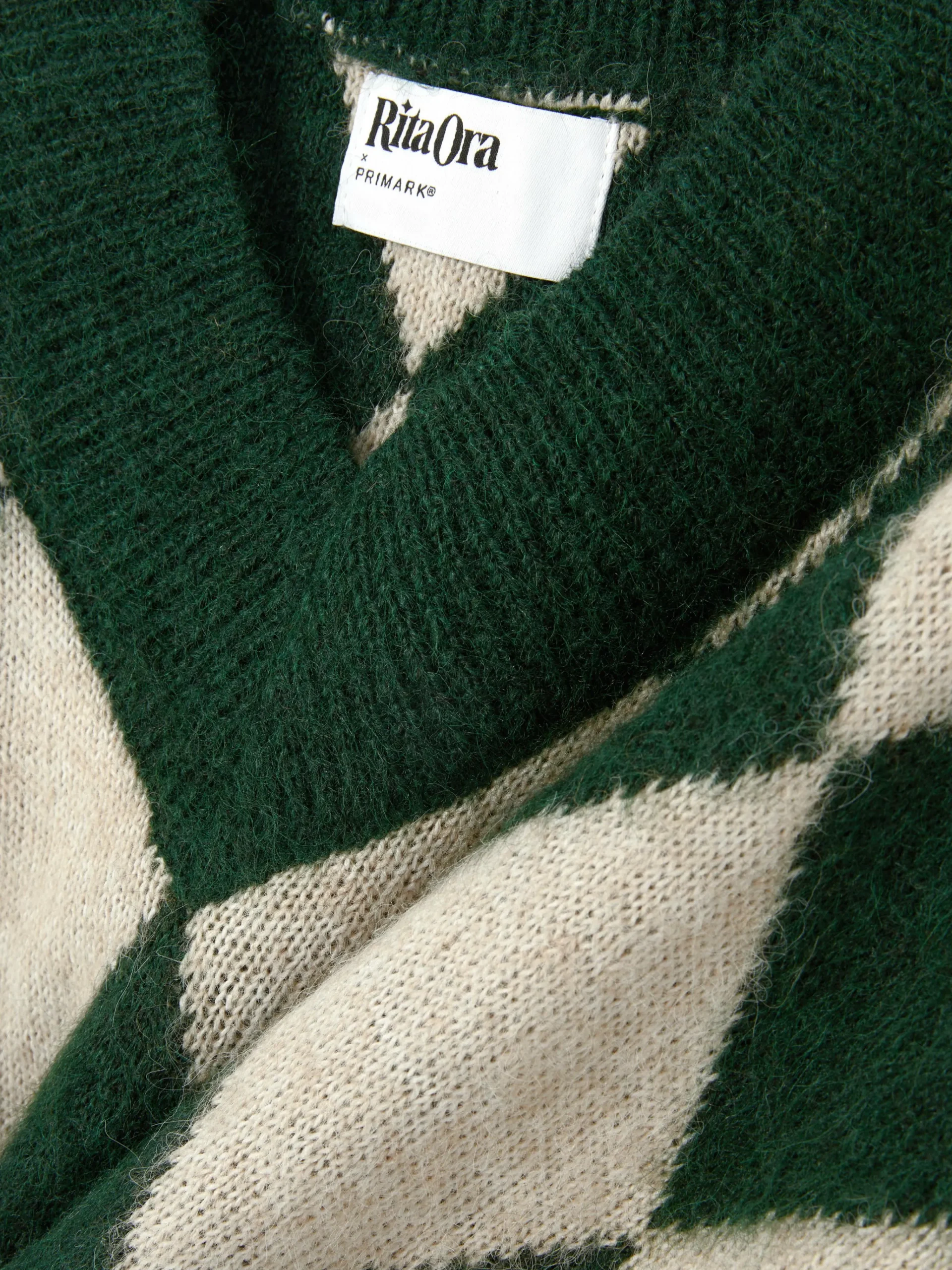 Femme Primark Pulls Et Gilets|Pull En Maille à Col En V Et Motif Losanges Rita Ora